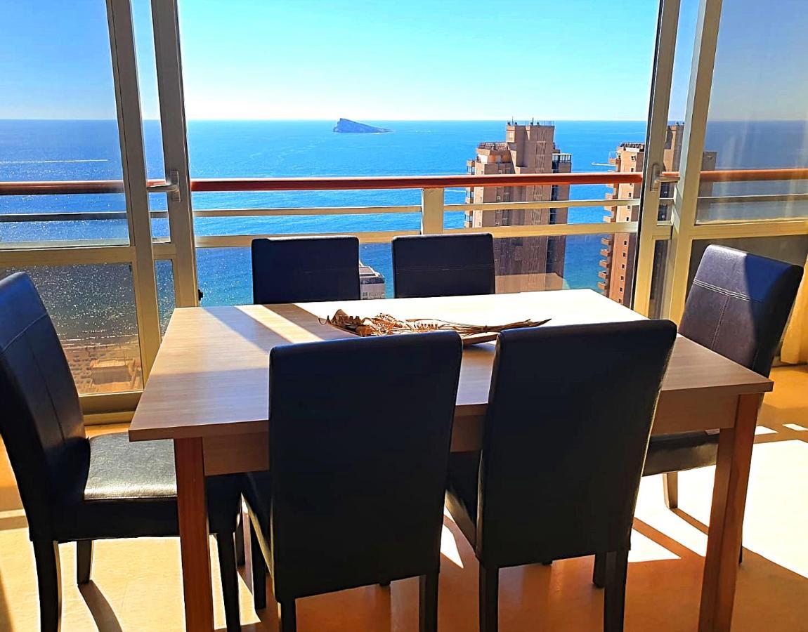 - Two Bedrooms Area Levante Apartamento *